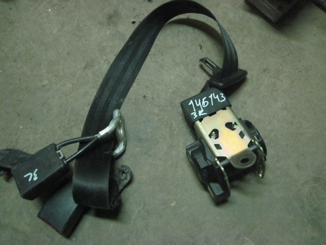 Ремень безопасности