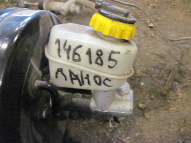 Бачок главного тормозного цилиндра