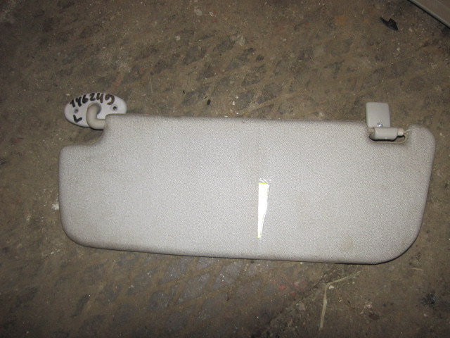 Козырек солнцезащитный