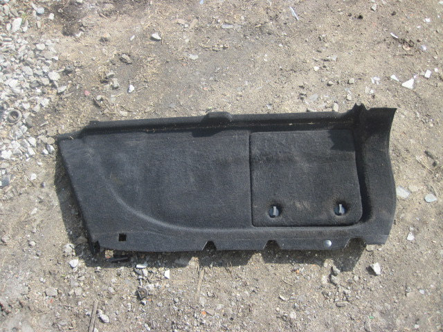 Обшивка багажника