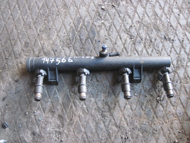 Рейка топливная (рампа)