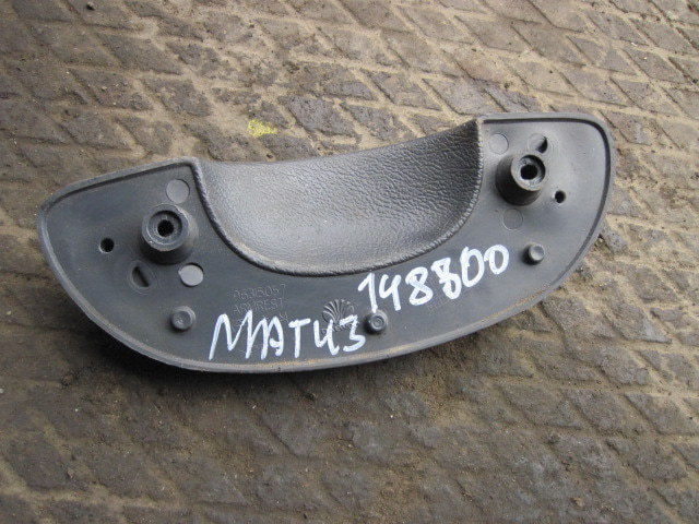 Ручка двери внутренняя левая