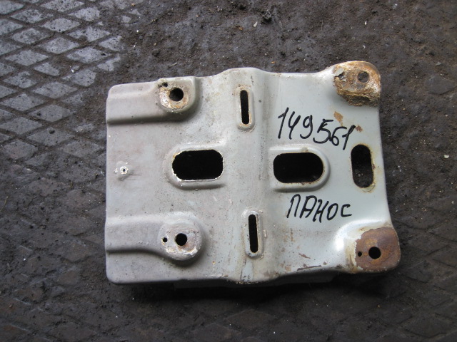 Крепление АКБ (корпус/подставка)