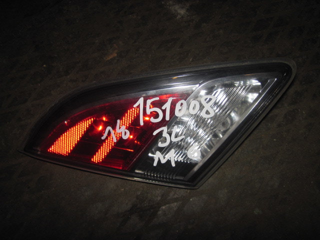 Фонарь задний внутренний левый