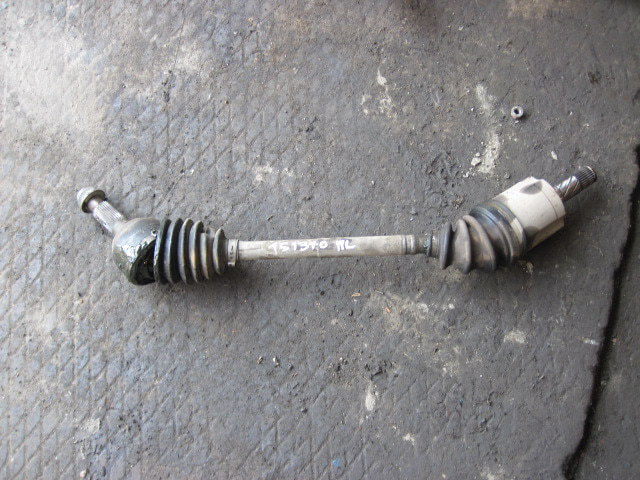 Полуось передняя левая