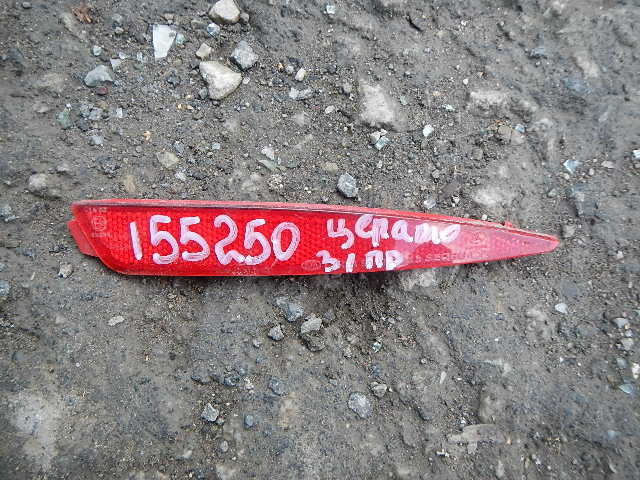 Отражатель в бампер задний правый