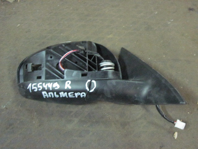 Зеркало правое электрическое