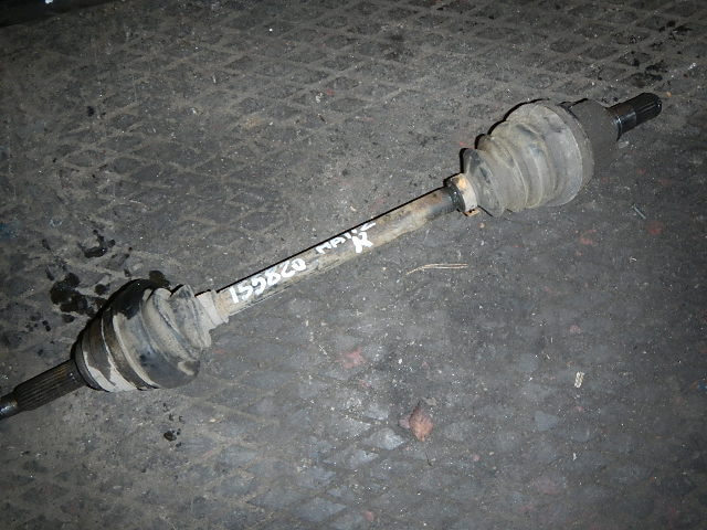 Полуось передняя левая