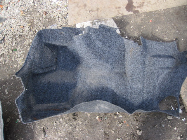 Обшивка багажника