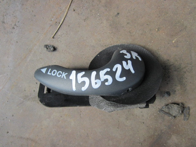 Ручка двери внутренняя правая