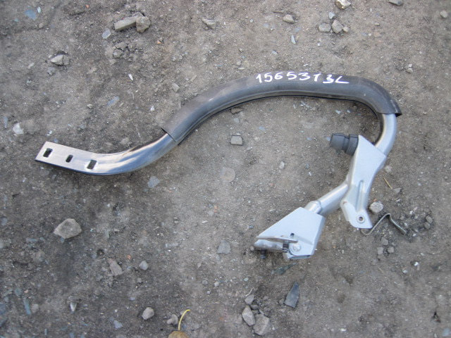 Петля крышки багажника