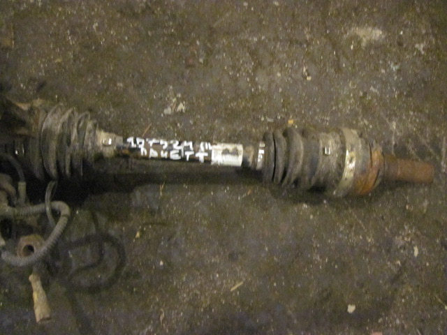 Полуось передняя левая