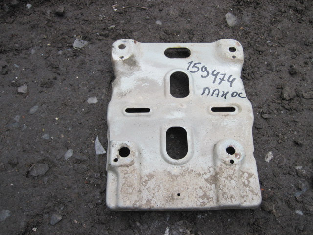 Крепление АКБ (корпус/подставка)