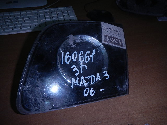 Фонарь задний внутренний правый