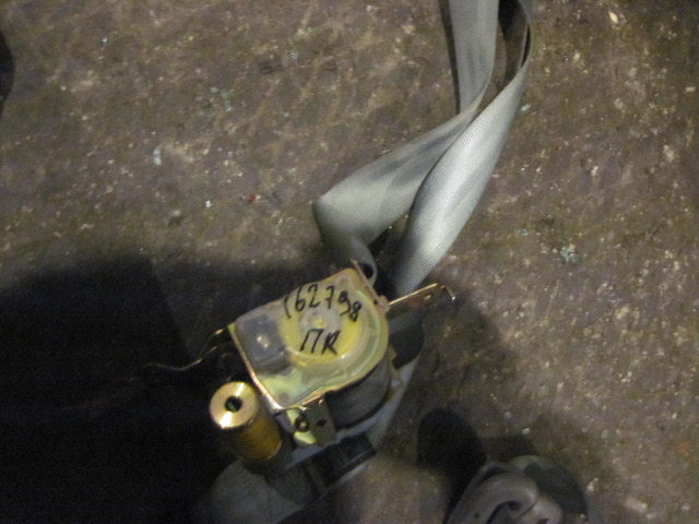 Ремень безопасности