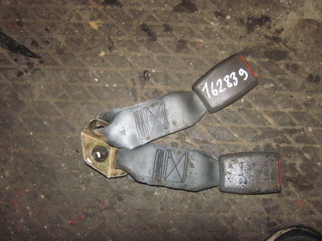 Ответная часть ремня безопасности