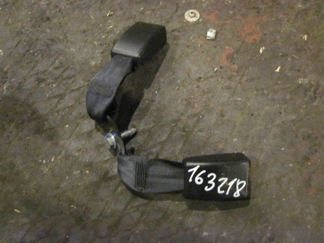 Ответная часть ремня безопасности