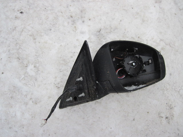 Зеркало правое электрическое