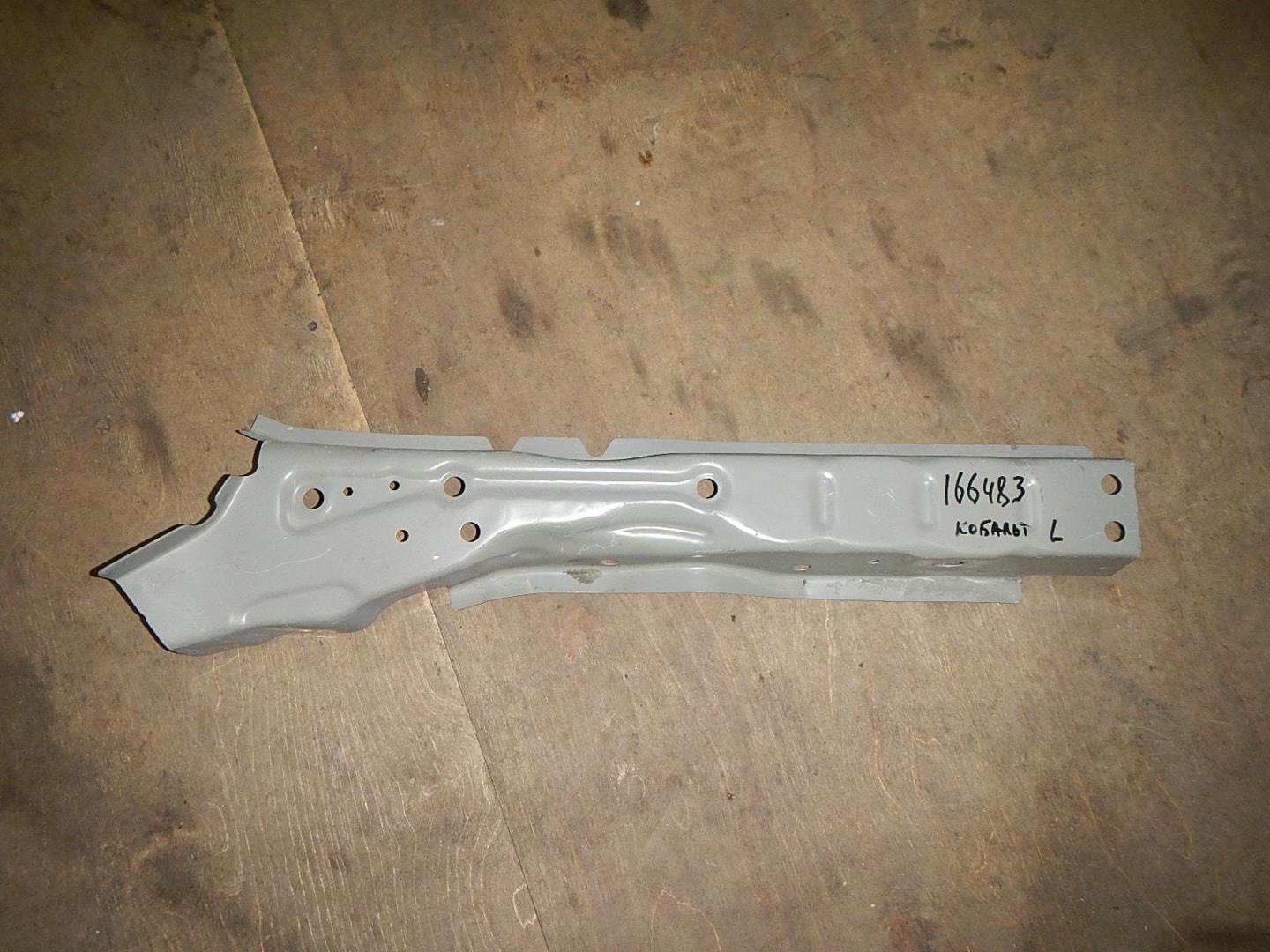 Лонжерон передний левый