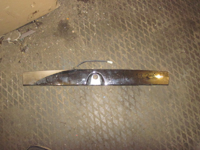 Накладка двери багажника