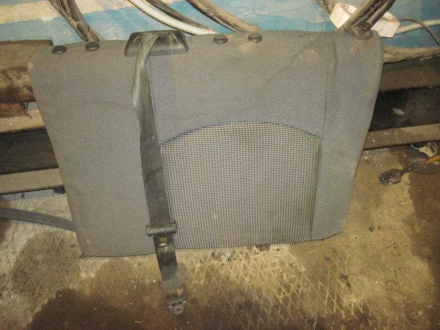 Спинка сидения