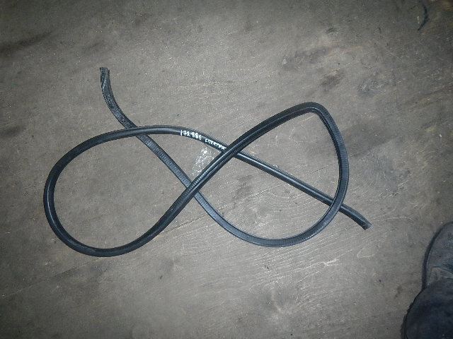 Уплотнитель двери