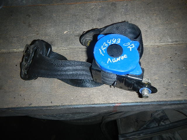 Ремень безопасности