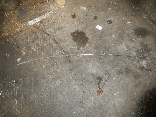 Молдинг крыши левый