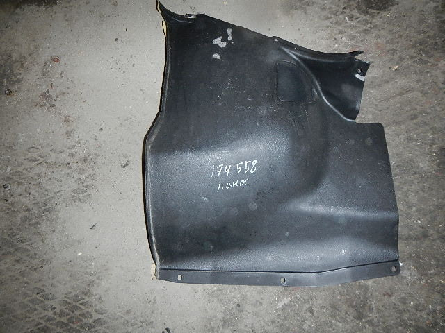 Обшивка багажника