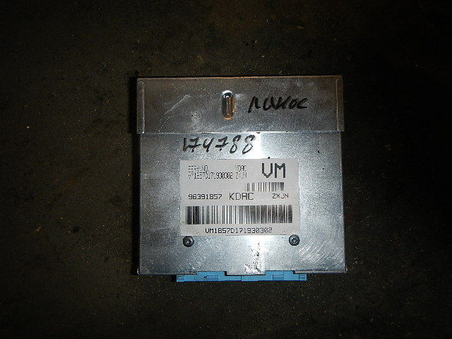 Блок управления двигателем