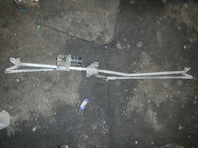 Трапеция стеклоочистителей