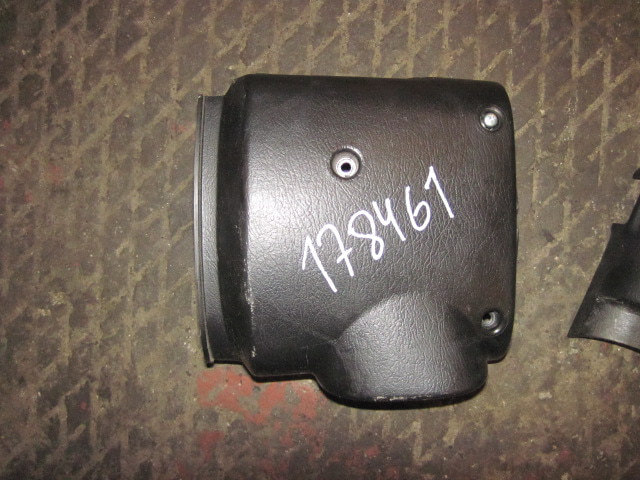 Кожух рулевой колонки