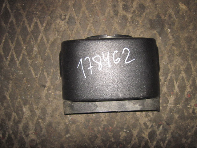 Кожух рулевой колонки