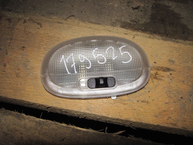 Плафон салонный