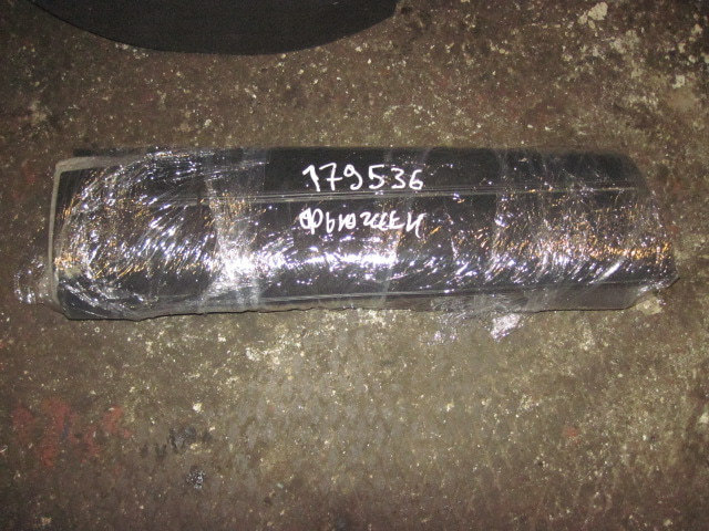 Пол багажника