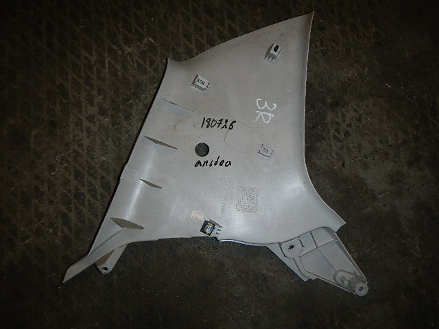 Обшивка стойки