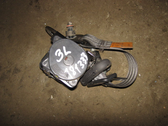 Ремень безопасности