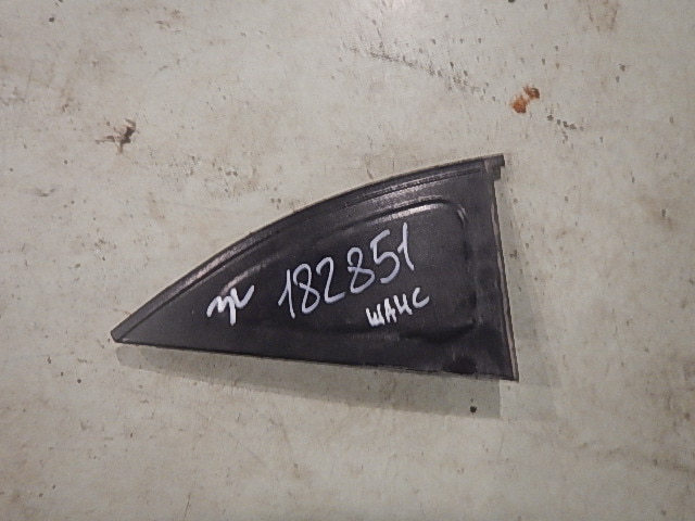 Накладка двери задней левой