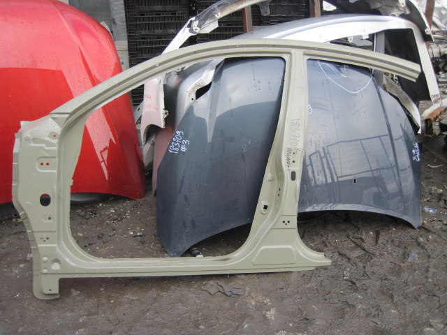 Кузовной элемент