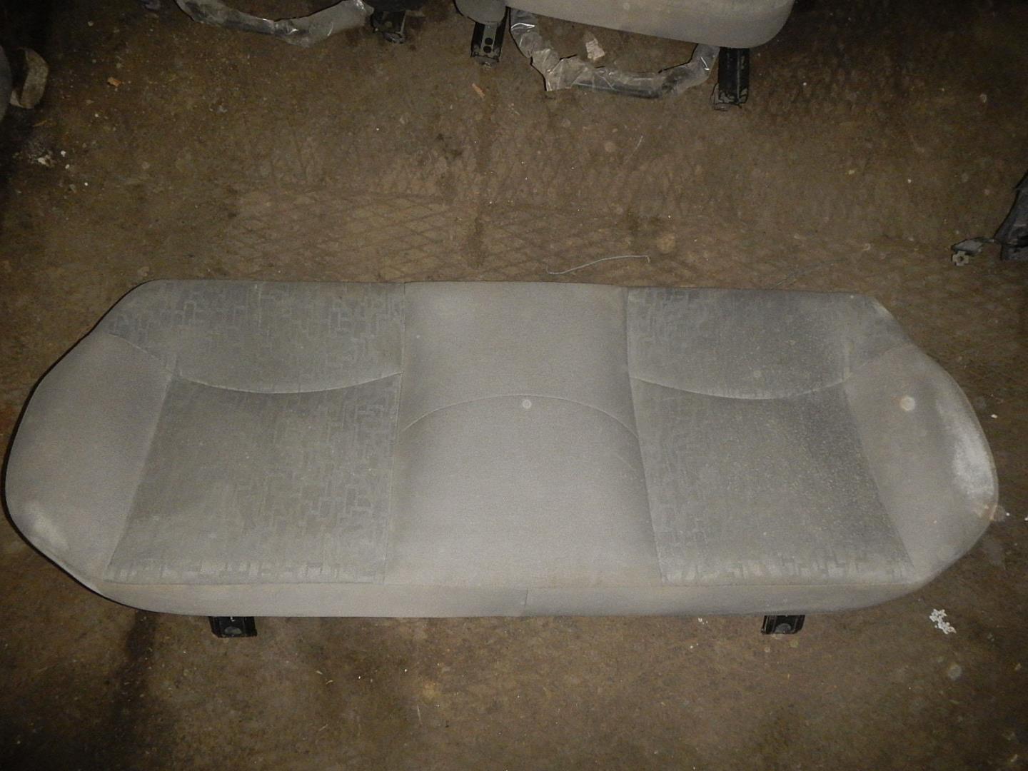 Сиденье салонное