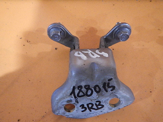 Петля двери задней правой верхняя