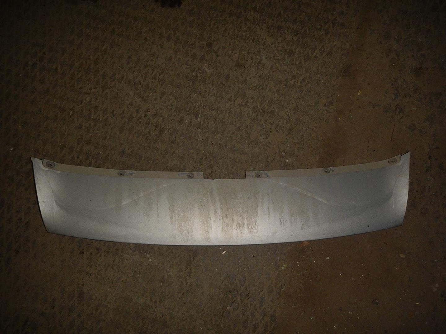 Накладка переднего бампера