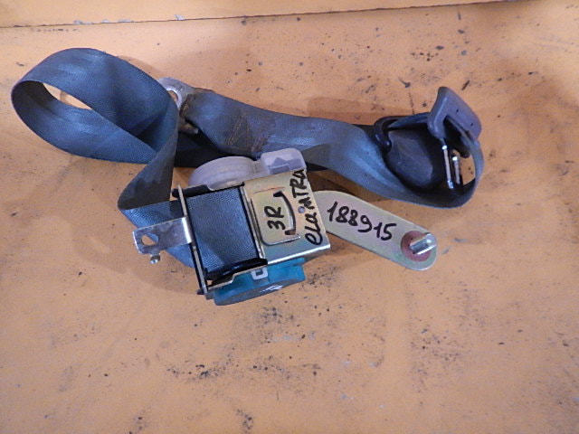 Ремень безопасности