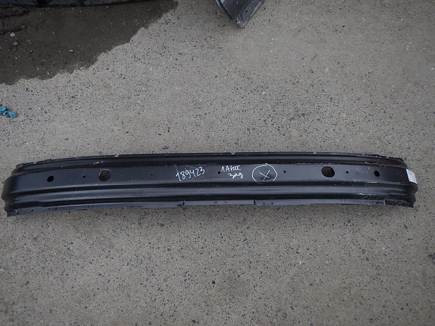 Усилитель заднего бампера