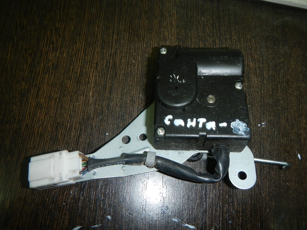 Моторчик заслонки печки