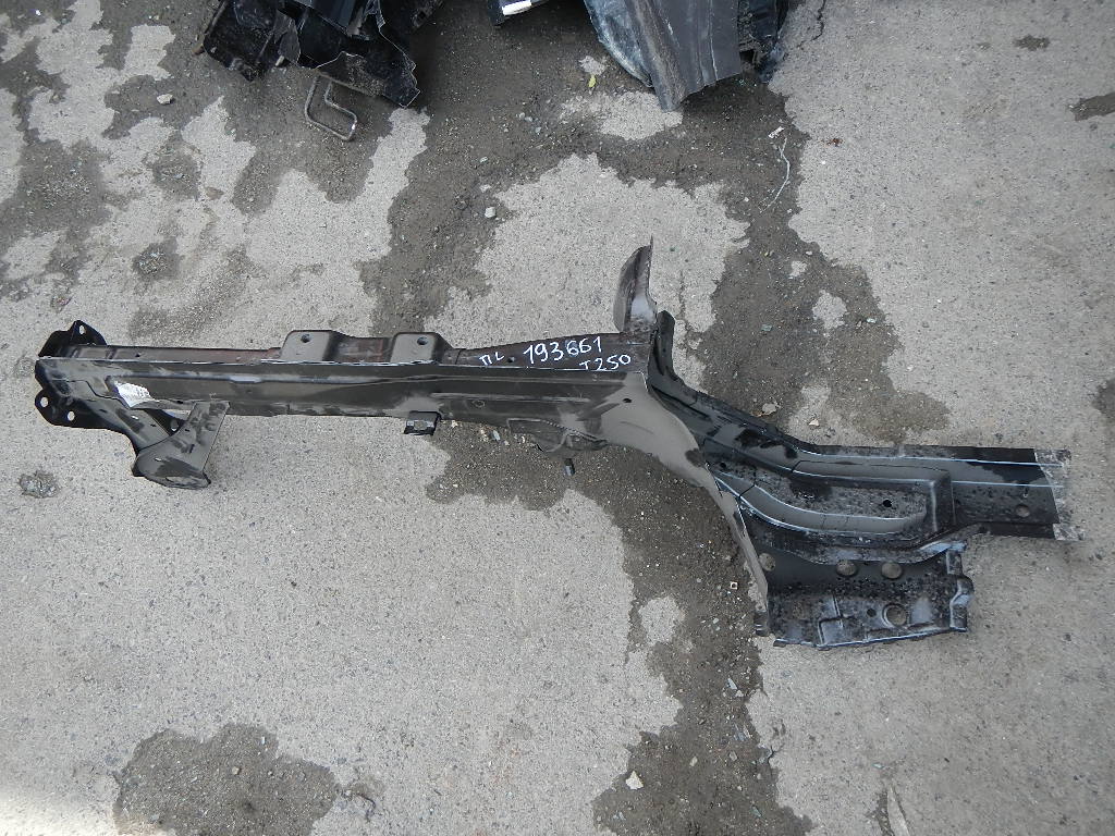 Лонжерон передний левый