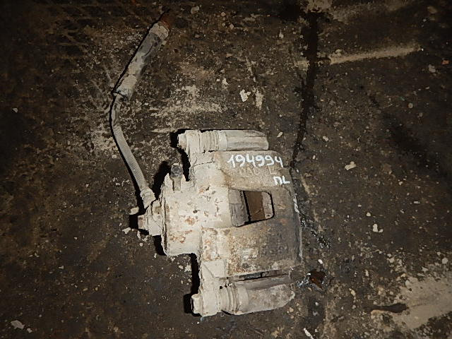 Суппорт передний левый