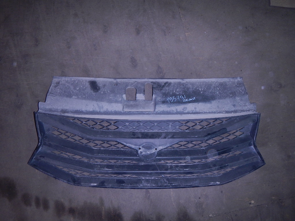 Решетка радиатора