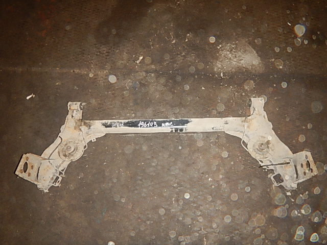 Балка задняя