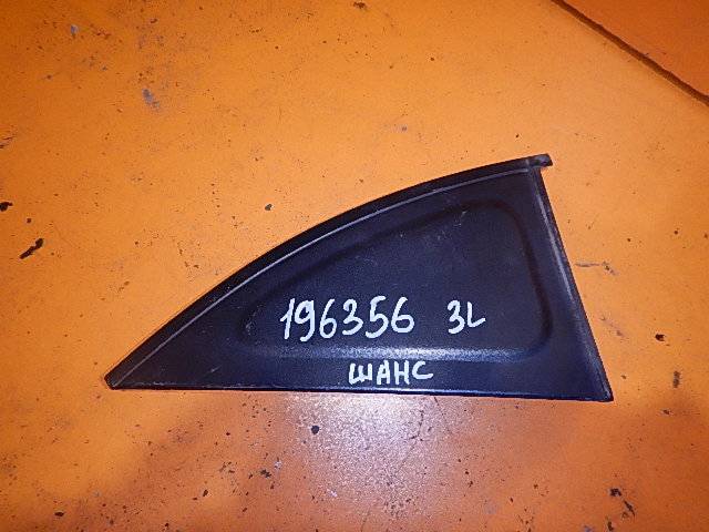 Накладка двери задней левой